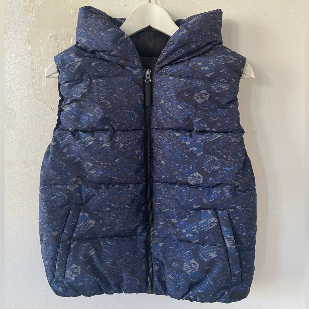 Calvin Klein Quilted Puffer Vest with Convertible Hood - New With Tags